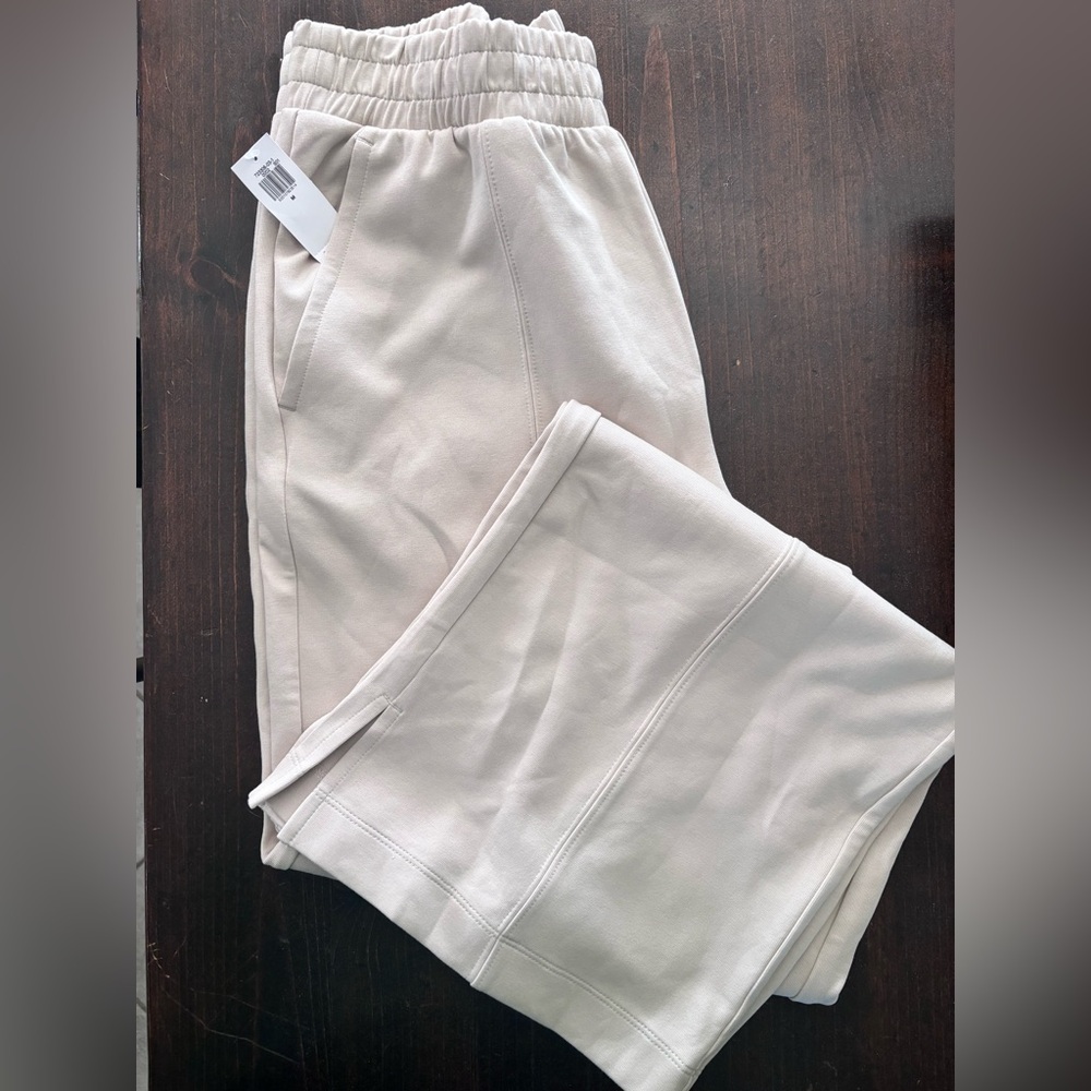 Old Navy Women Cream Wide Pants
